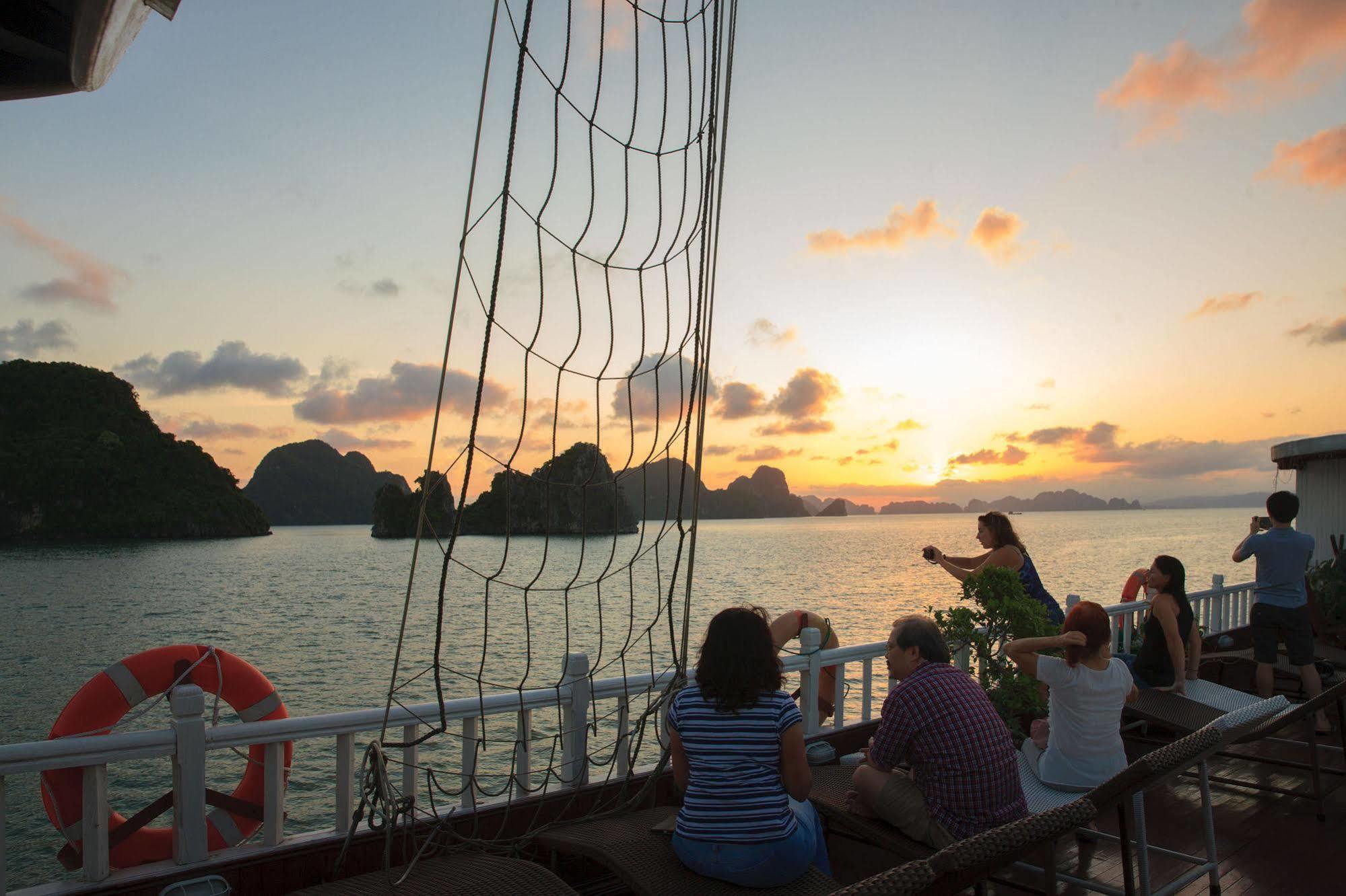 Royal Palace Cruise Ha Long Dış mekan fotoğraf