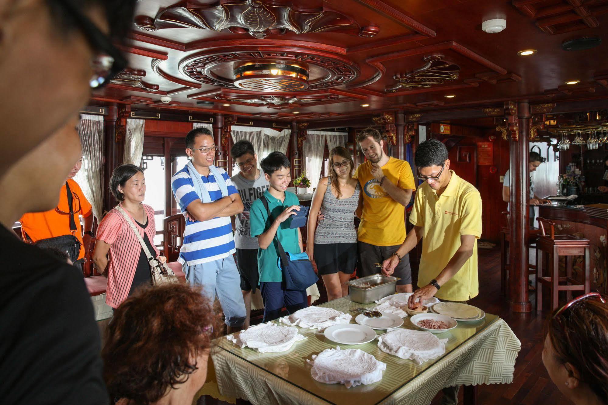 Royal Palace Cruise Ha Long Dış mekan fotoğraf